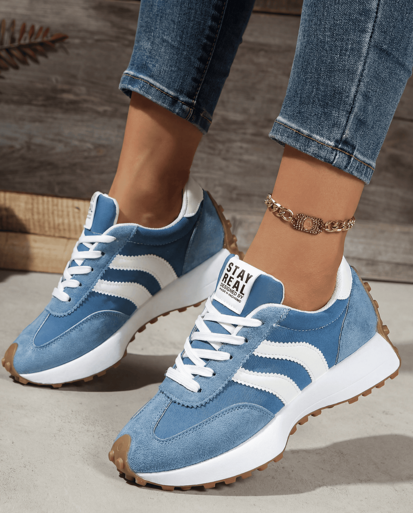 Elise - 'Stay Real' Comfort Sneakers