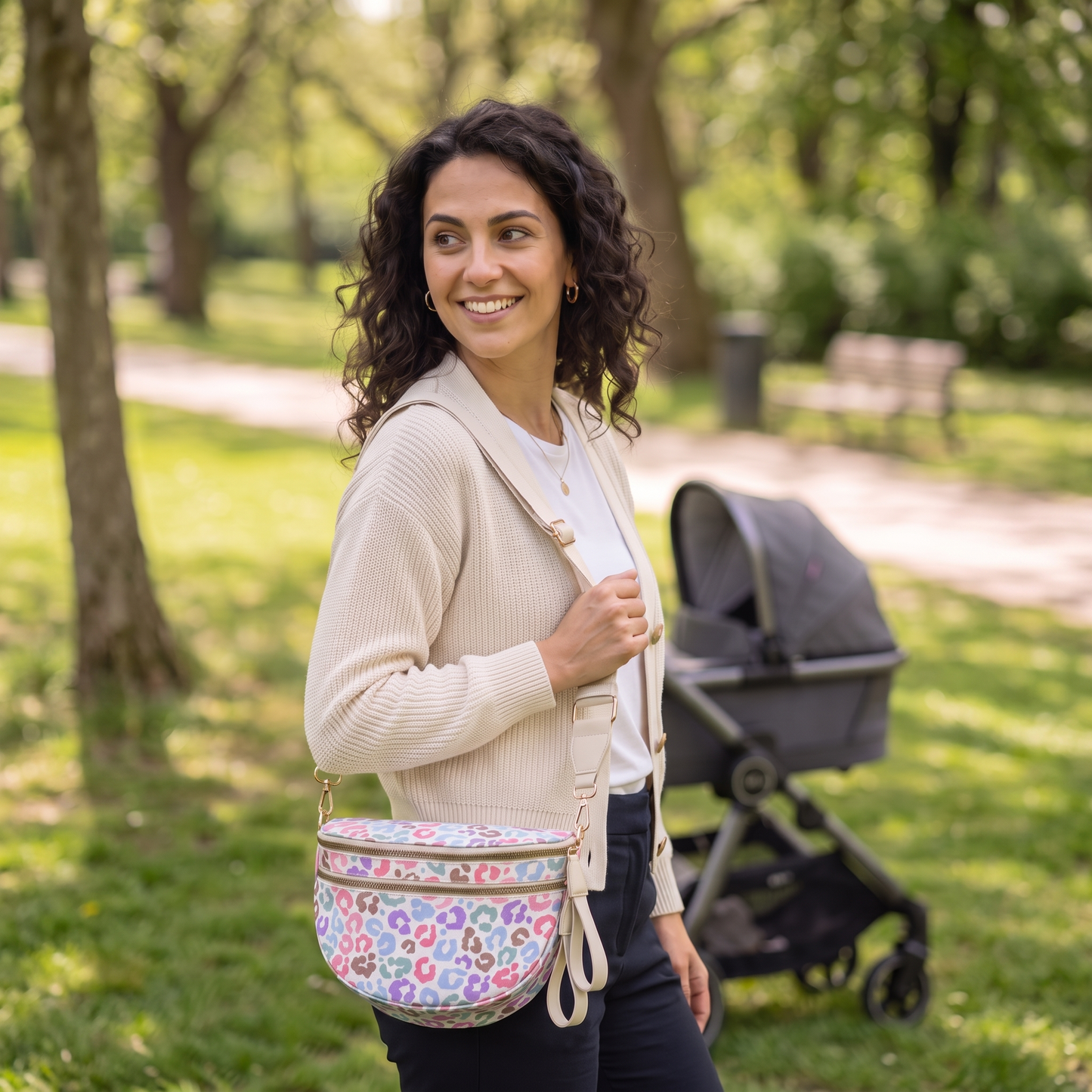 CARRIE - Le Sac banane le plus spacieux